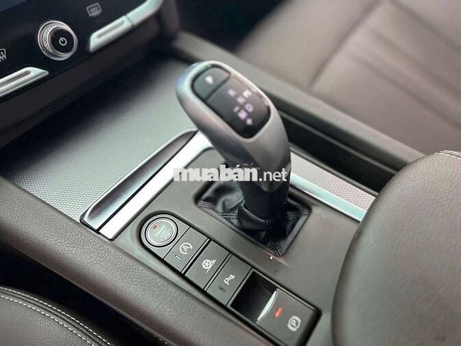 Vinfast Lux SA Base 2020 - 41.000 km