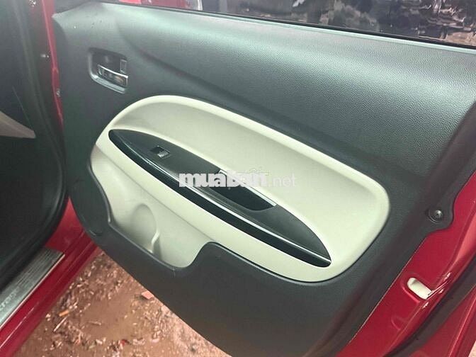 Mitsubishi Attrage 2017 số sàn