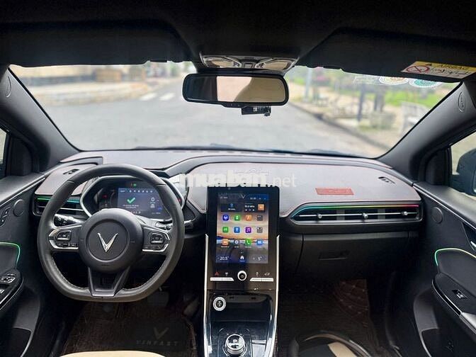 VinFast VFe34 2022 - Màu xanh - 2v2km