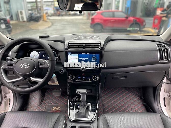 Hyundai Creta 2023 Cao cấp 1.5 AT - 14000 km
