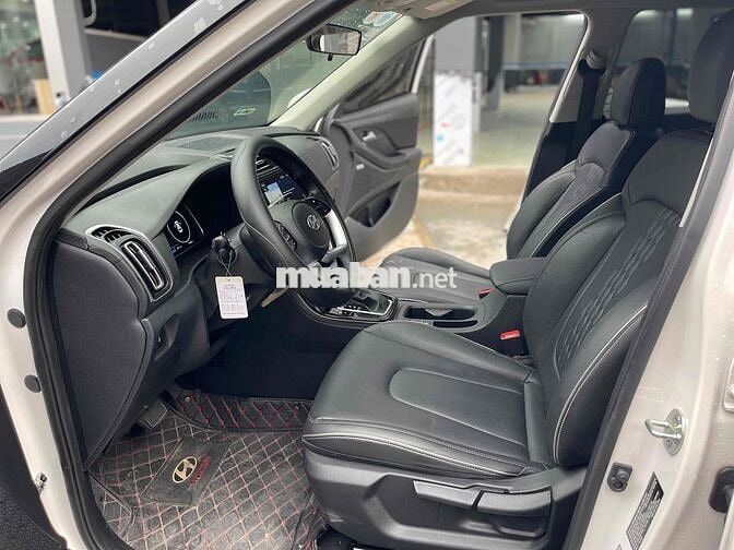 Hyundai Creta 2023 Cao cấp 1.5 AT - 14000 km