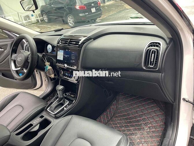 Hyundai Creta 2023 Cao cấp 1.5 AT - 14000 km