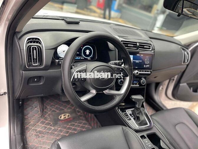 Hyundai Creta 2023 Cao cấp 1.5 AT - 14000 km
