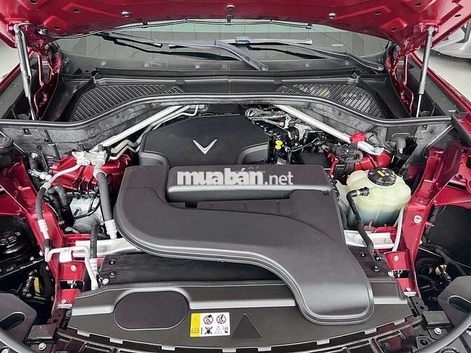 Vinfast Lux SA Base 2020 - 41.000 km