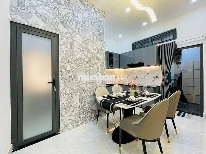 HẺM XE HƠI GẦN - HOÀNG HOA THÁM - GẦN 40M2 4 TẦNG - CHỈ 6 TỶ (TL)