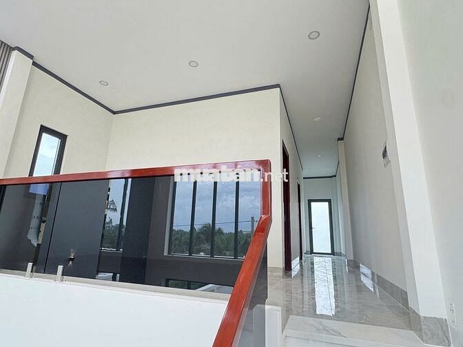 NHÀ LẦU MỚI gần THPT Tân Hiệp Bảo Hành Kết Cấu 10 năm