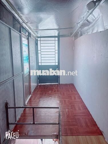 Nhà ở riêng lẻ 40m2, 2 phòng ngủ, 74/48 đg 30/4 gần CV Lưu Hữu Phước