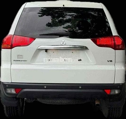Mitsubishi Pajero Sport trắng 2015 - 105000 km