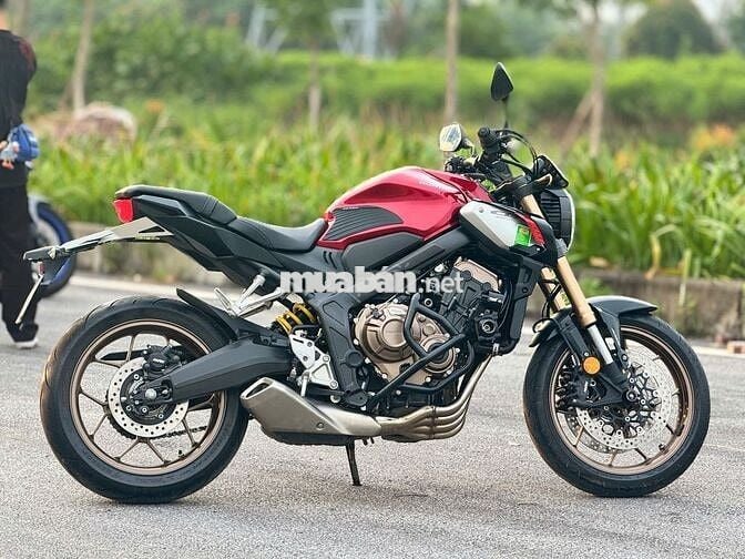 Mạnh Hà Motor bán CB650R dk 2023 11k siêu đẹp