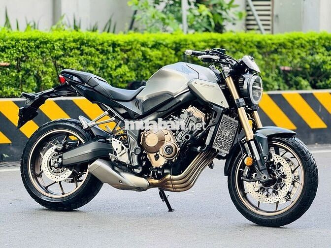 Mạnh Hà Motor bán CB650R 2019 siêu đẹp HN