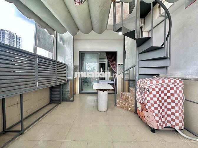 ✅ Penthouse có thang máy ngay Phan Xích Long