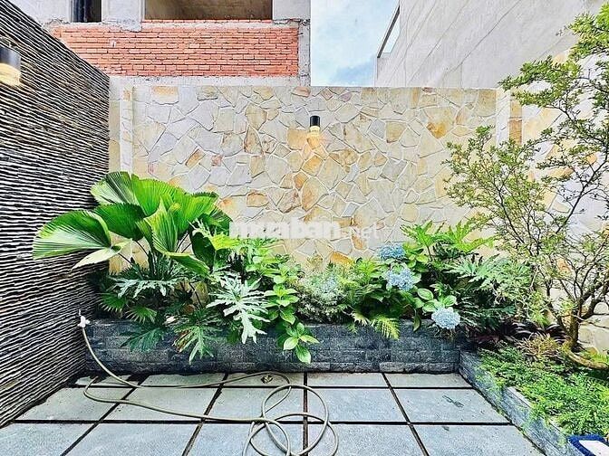 NHÀ MỚI ĐẸP THIẾT KẾ HIỆN ĐẠI - NGUYỄN TRỌNG TUYỂN- GIÁ THUÊ CHỈ 3X