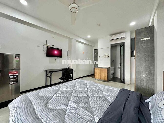 ✅ Penthouse có thang máy ngay Phan Xích Long