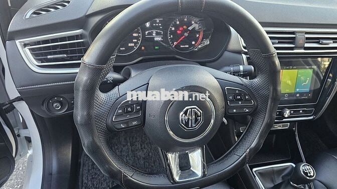 MG MG5 2024 - 10000 km