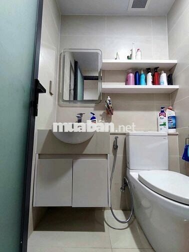 SẴN NHIỀU CĂN 2PN2WC CHO THUÊ Q7 RIVERSIDE: 9TR VÀ 11TR