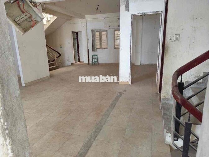 cho thuê nhà nguyên căn 2 mặt tiền Trần Hưng Đạo quận 5