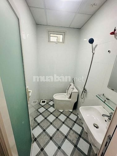 BÁN NHÀ HẺM 3M SƯ VẠN HẠNH QUẬN 10 -DTSD 50M2-3PN - CHỈ 5.85 TỶ TL