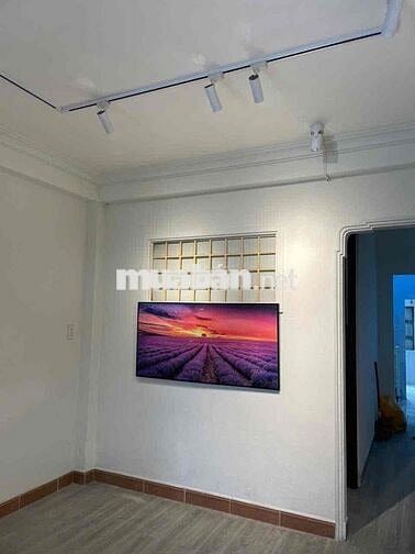 Nhà kiệt ô tô 82 m2, 2 phòng ngủ, đường Hà Huy Tập