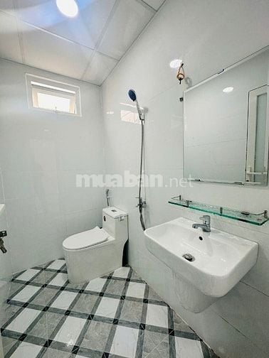 BÁN NHÀ HẺM 3M SƯ VẠN HẠNH QUẬN 10 -DTSD 50M2-3PN - CHỈ 5.85 TỶ TL