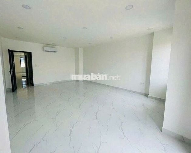NHÀ ĐẸP KHÓ TÌM - 633C Lê Hồng Phong,P10,Q10- DT6x20, 6p