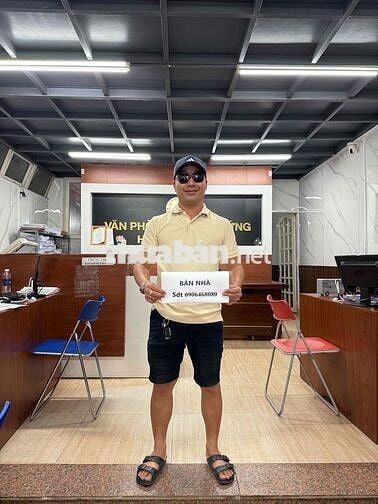 CẦN BÁN Nhà thô 3 Tầng mặt tiền  KQH 44 Trần Thái Tông ,thành phố Huế