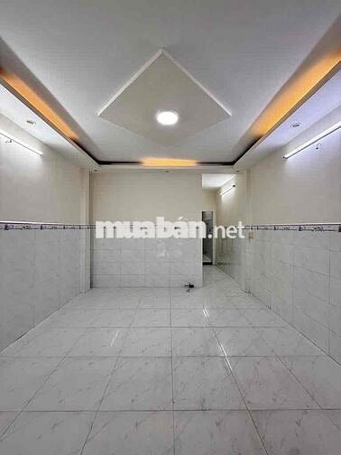 nhà . 1 tret . 1 lâu . 4PN . 2VS ( có PN Dưới đât