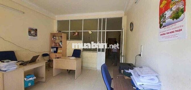 Bán nhà KDC An Sương, 4.5x20m, 3 lầu, đường 10m đối diện công viên