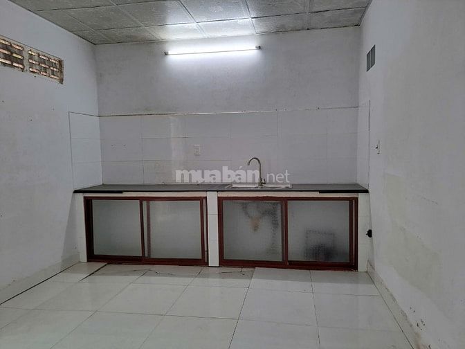 NHÀ BÁN HẼM Ô TÔ QUA MẶT - GẦN CAO TỐC NGUYỄN VĂN TẠO NHÀ BÈ
