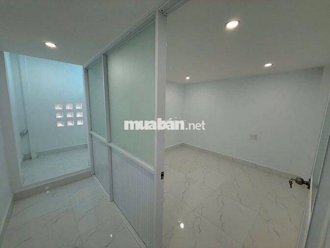 CƠ HỘI HIẾM CÓ - GIÁ CHỈ 3 tỷ 4 - NHÀ HẺM OTO NGUYỄN AN NINH