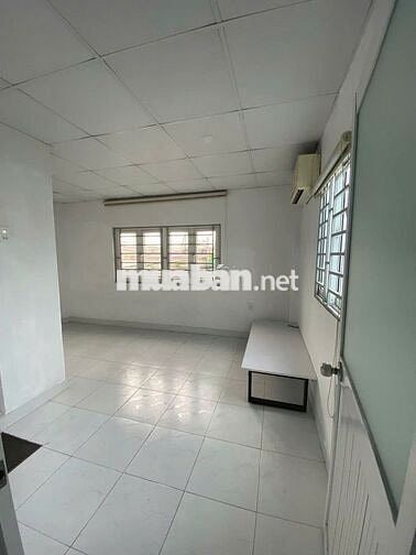 NHÀ MẶT TIỀN LÊ VĂN CHÍ 2PN 2WC, LINH TRUNG, THỦ ĐỨC
