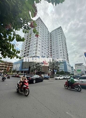 Thuê văn phòng Phú Nhuận 276m², 6 phòng, giá 320k/m², tiện ích đầy đủ