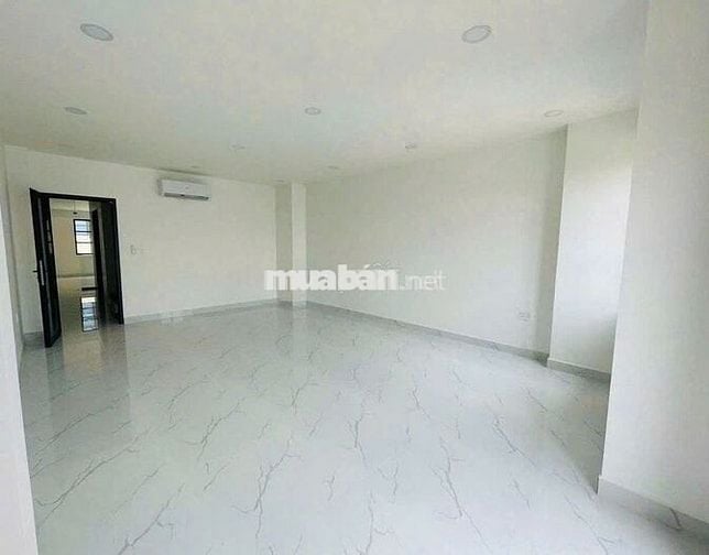 NHÀ ĐẸP KHÓ TÌM - 633C Lê Hồng Phong,P10,Q10- DT6x20, 6p