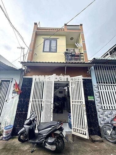 cho thuê nhà nguyên căn full nội thất sát kcn hẻm bê tông nước sạch