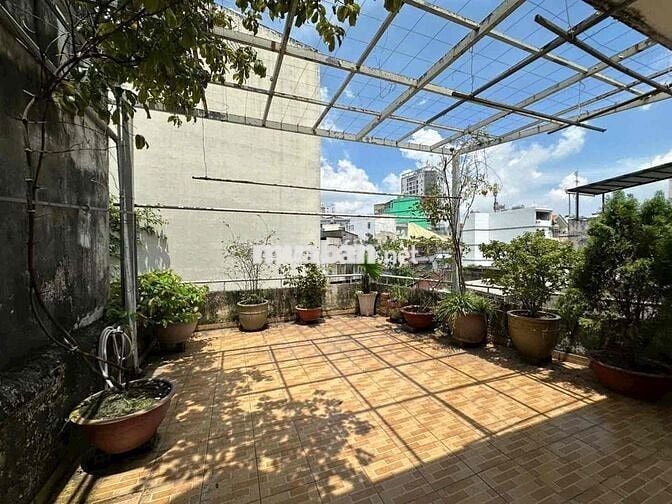 Nhà Mới 3PN Cách Mặt Tiền Phan Đăng Lưu Vài Bước Chân