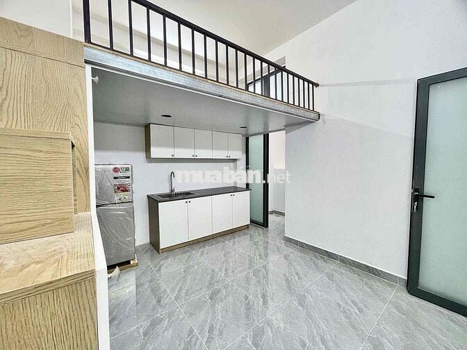 🔥TRỐNG SẴN 1 PHÒNG GÁC CAO MỚI XÂY - FULL NT NGAY TRƯỜNG CHINH - PVH