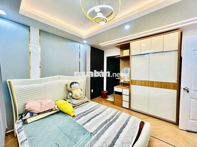 Nhà đẹp lung linh - Phan Xích Long - 6 x 9 - 5 Tầng - Full nội thất