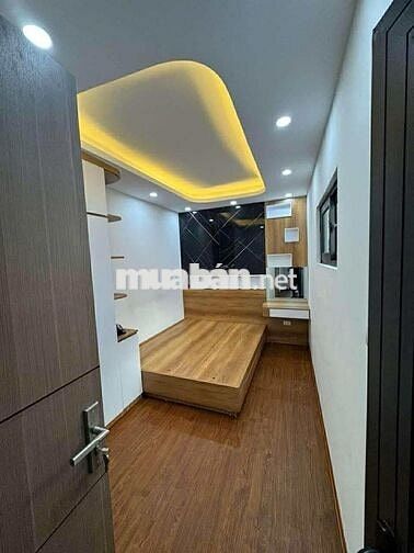 Bán Nhà Giáp Bát 23M x 6 Tầng Giá 5,9 Tỷ. Full nội thất, 1 nhà ra phố