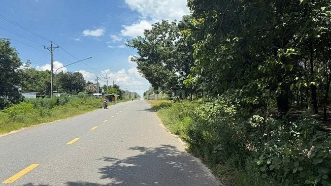 BÁN LÔ ĐẤT MẶT TIỀN ĐƯỜNG DT749B – CƠ HỘI ĐẦU TƯ VÀ KINH DOANH