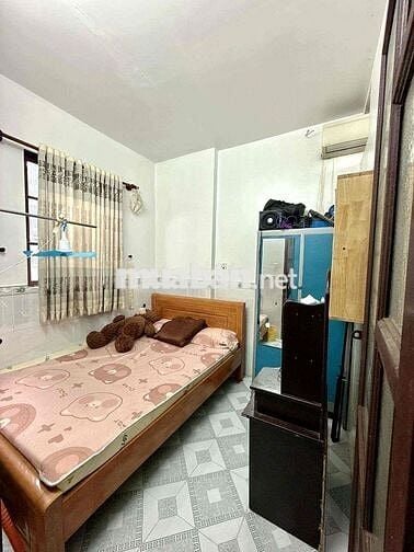 cho thuê nhà nguyên căn full nội thất sát kcn hẻm bê tông nước sạch
