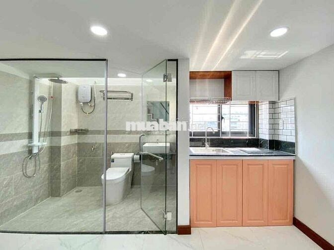 Hệ thống Căn hộ Duplex Full nội thất - Ban công/Cửa sổ - Trung tâm Q7