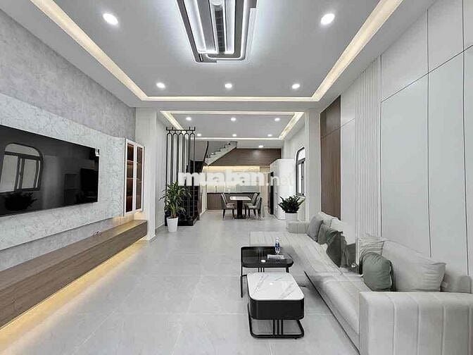 NHÀ MẶT TIỀN KD. 5 TẦNG ĐÚC. GẦN TRƯỜNG VLU3. SHR NỞ 5,5M. NHỈNH 10TỶ