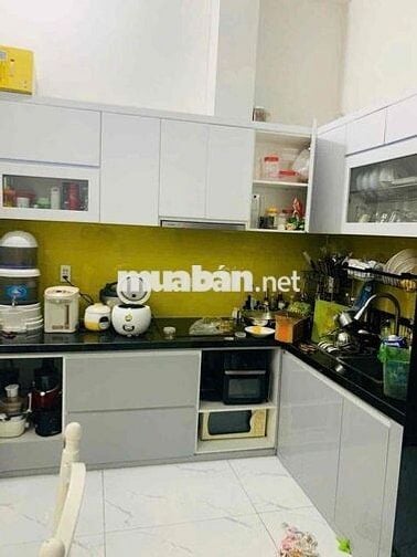Nhà Nguyễn Văn Khối 3PN Full Nội Thất Gần Công Viên Làng Hoa 13tr