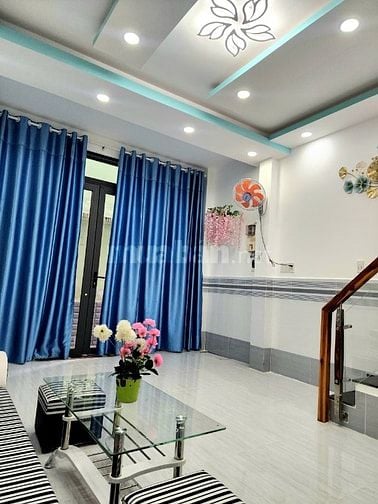 Bán gấp nhà 1trệt, 1lầu, H1647 Phạm Thế Hiển P6, Q8. Ngang 4,3mx D10m