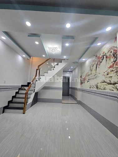 Bán gấp nhà 1trệt, 1lầu, H1647 Phạm Thế Hiển P6, Q8. Ngang 4,3mx D10m