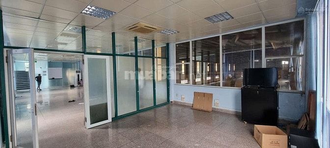 Cho thuê kho 2.600m² KCN Tân Tạo, Bình Tân, PCCC đầy đủ,container 24/7