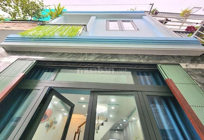 Bán gấp nhà 1trệt, 1lầu, H1647 Phạm Thế Hiển P6, Q8. Ngang 4,3mx D10m