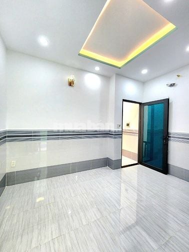 Bán gấp nhà 1trệt, 1lầu, H1647 Phạm Thế Hiển P6, Q8. Ngang 4,3mx D10m