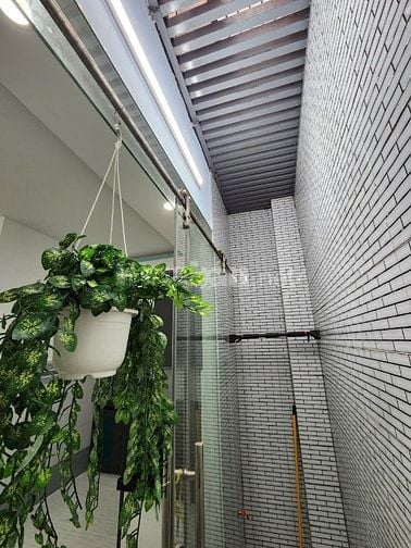 Bán gấp nhà 1trệt, 1lầu, H1647 Phạm Thế Hiển P6, Q8. Ngang 4,3mx D10m