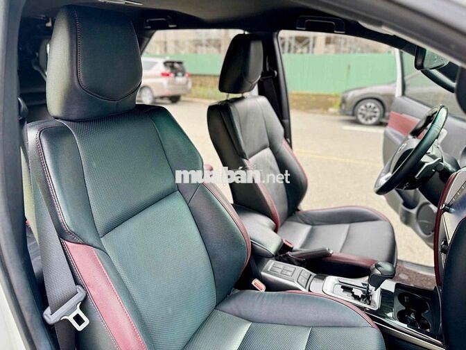 🚘 Toyota Fortuner 2022 Legender 4x2 AT - Siêu Lướt