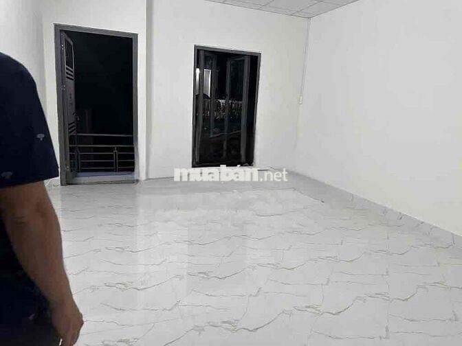 cho thuê nhà hẻm xe hơi đường số 10 F.BHH bình tân